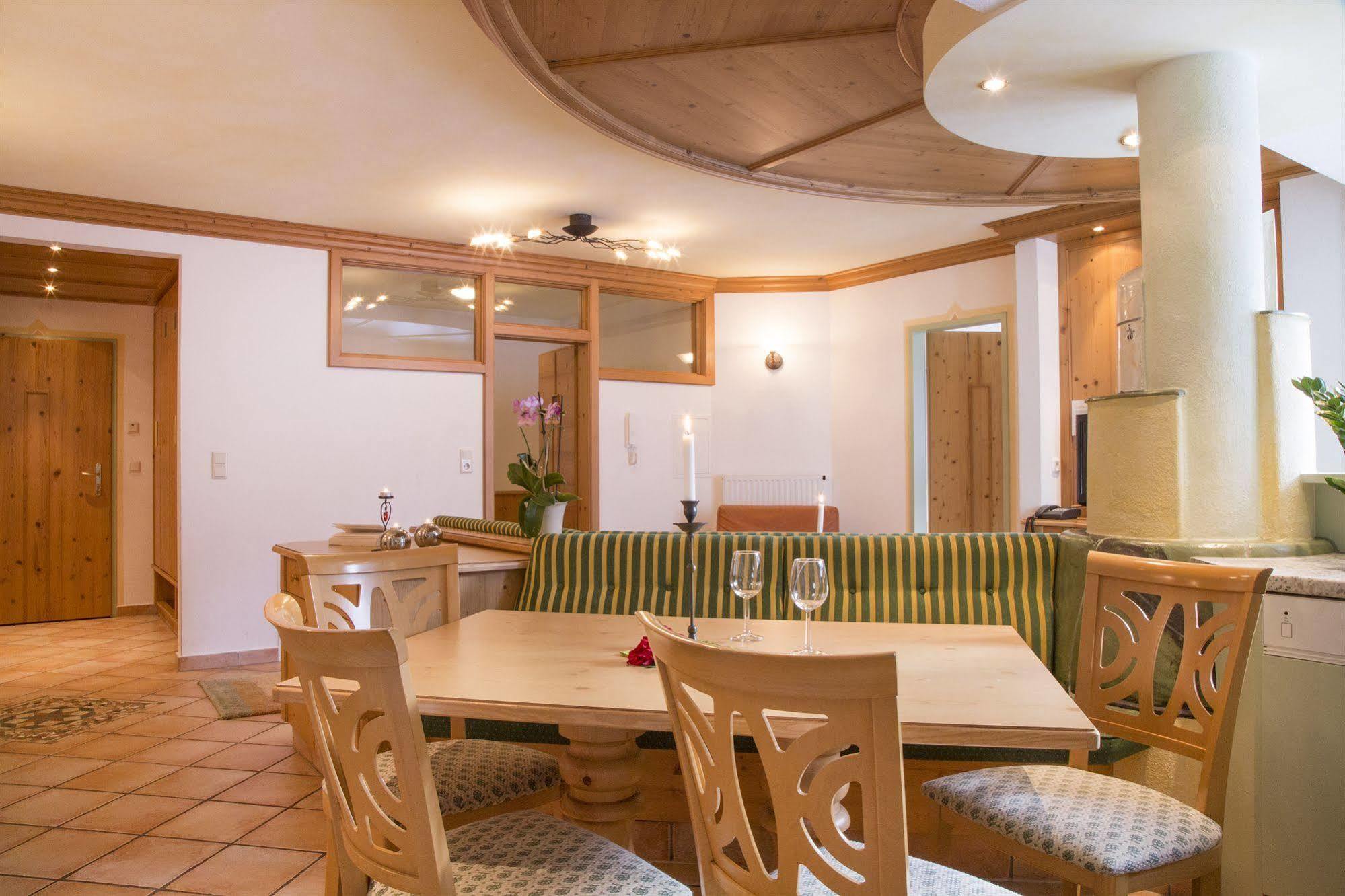 Fliana Arlberg Studios Санкт-Антон-ам-Арльберг Экстерьер фото