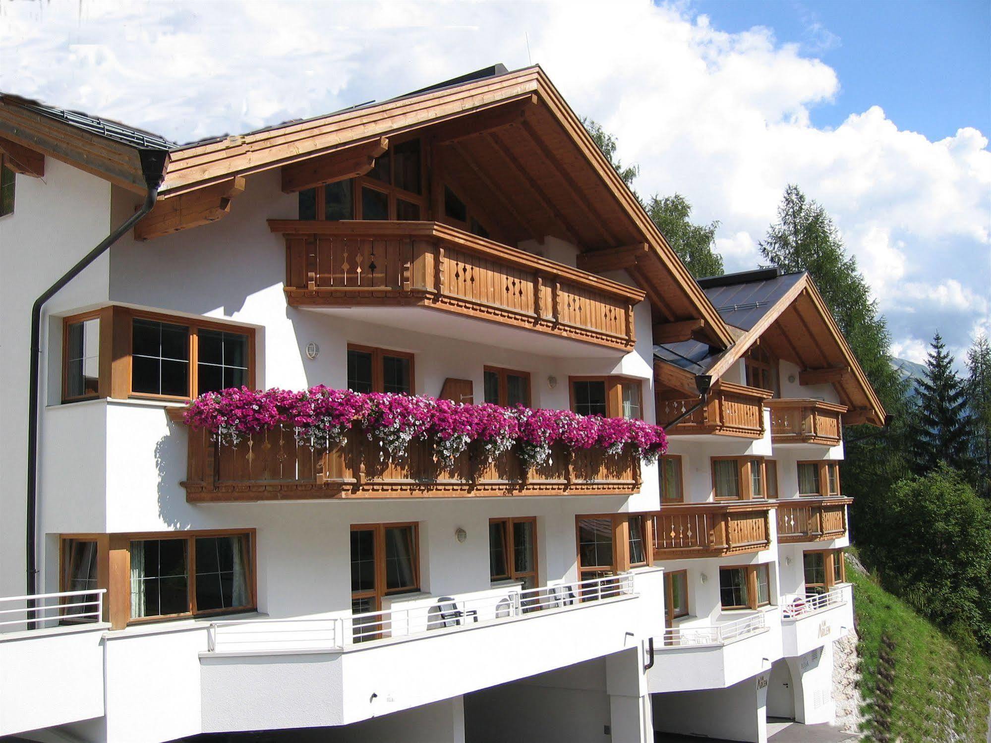 Fliana Arlberg Studios Санкт-Антон-ам-Арльберг Экстерьер фото